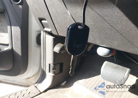 2012 Ford F-150 Xl z USA, uszkodzony, nr VIN 1FTMF1CM3CFB05914